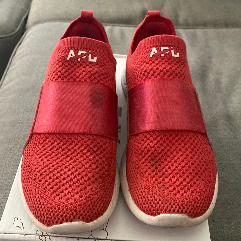 APL red Youth Techloom Bliss